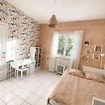 Ferienhaus Charmante Maison Familiale -jardin -wifi -parking