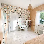 Ferienhaus Charmante Maison Familiale -jardin -wifi -parking *