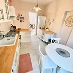 Ferienhaus Charmante Maison Familiale -jardin -wifi -parking *