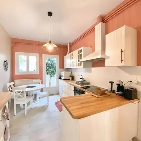 Charmante Maison Familiale -jardin -wifi -parking Mérignac