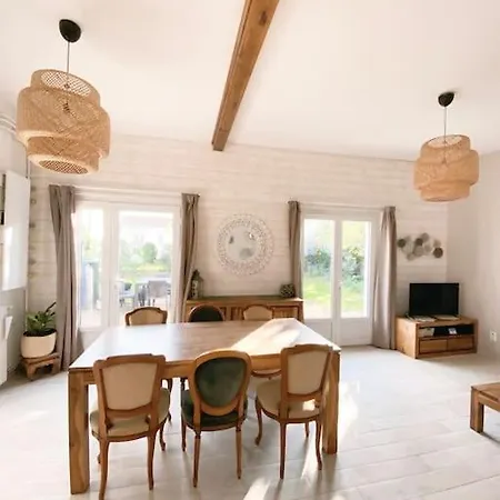 Charmante Maison Familiale -jardin -wifi -parking Сasa de vacaciones *
