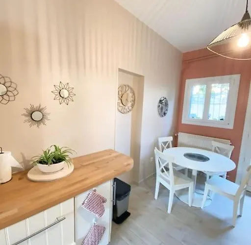 Charmante Maison Familiale -jardin -wifi -parking Casa vacanze *