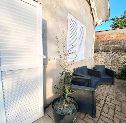 Charmante Maison Familiale -jardin -wifi -parking *