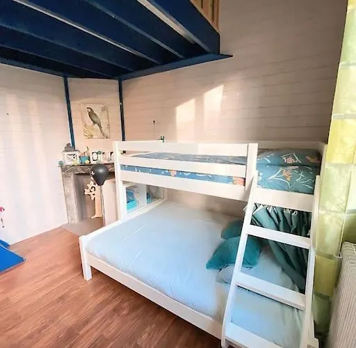Charmante Maison Familiale -jardin -wifi -parking Дом отдыха